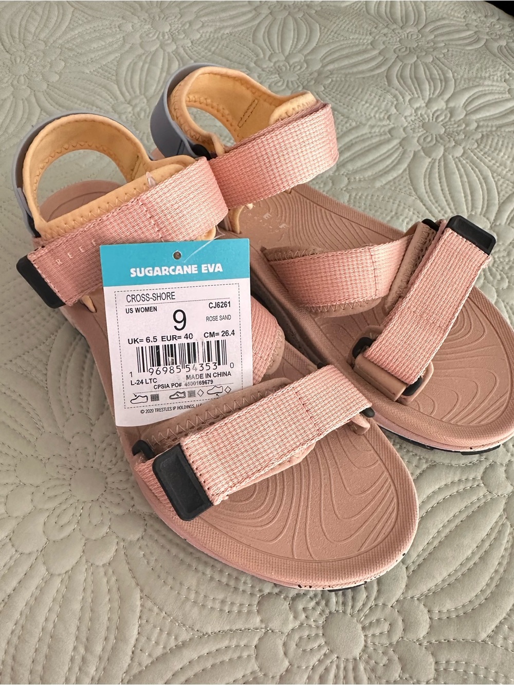REEF 'Cross-Shore' Pink Sand Adjustable Sandals - US 9